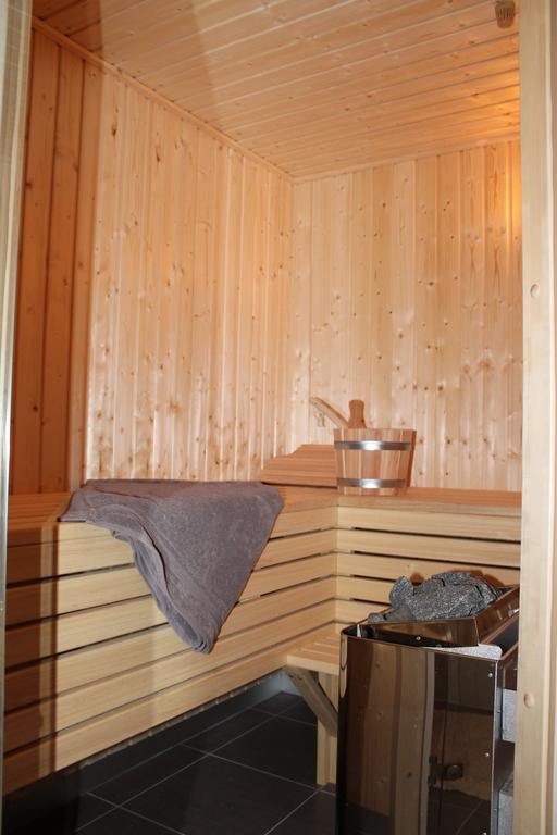Fischer'S Ferienhaus Ruegen Mit Sauna Und Kamin Ummanz Chambre photo